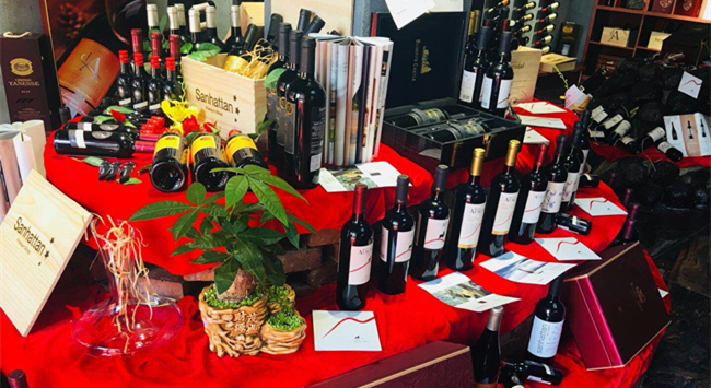 現(xiàn)在國(guó)內(nèi)紅酒加盟生意好做嗎 現(xiàn)在國(guó)內(nèi)紅酒加盟生意好做嗎